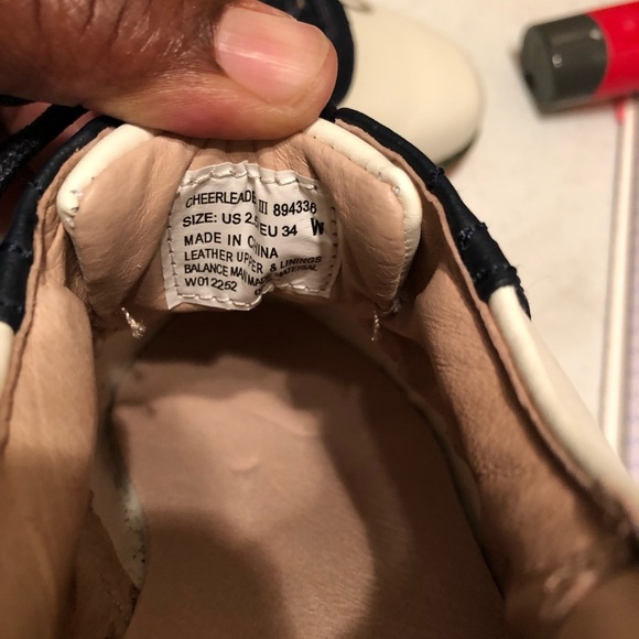 Jumping Jacks cheerleading shoes/ preppy/school/academy/private/ uniform/Sz 2.5 - Picture 6 of 7